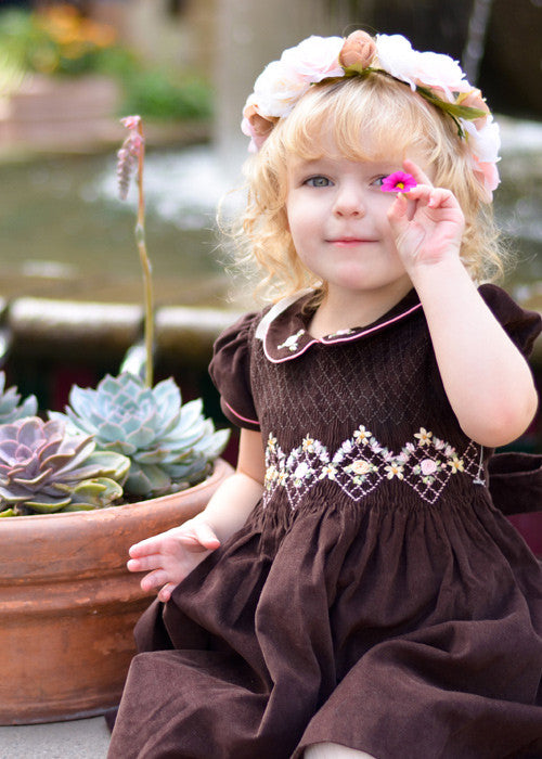 Fall Winter Heirloom Smocked Brown Dress for Girls Fall Winter Heirloom Smocked Brown Dress for Girls