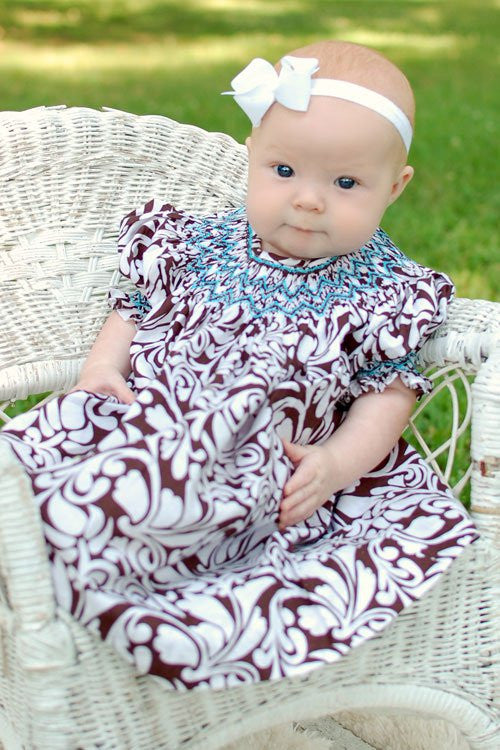 Toddlers Girls Brown Damask Smocked Bishop Dress 4T Toddlers Girls Brown Damask Smocked Bishop Dress 4T